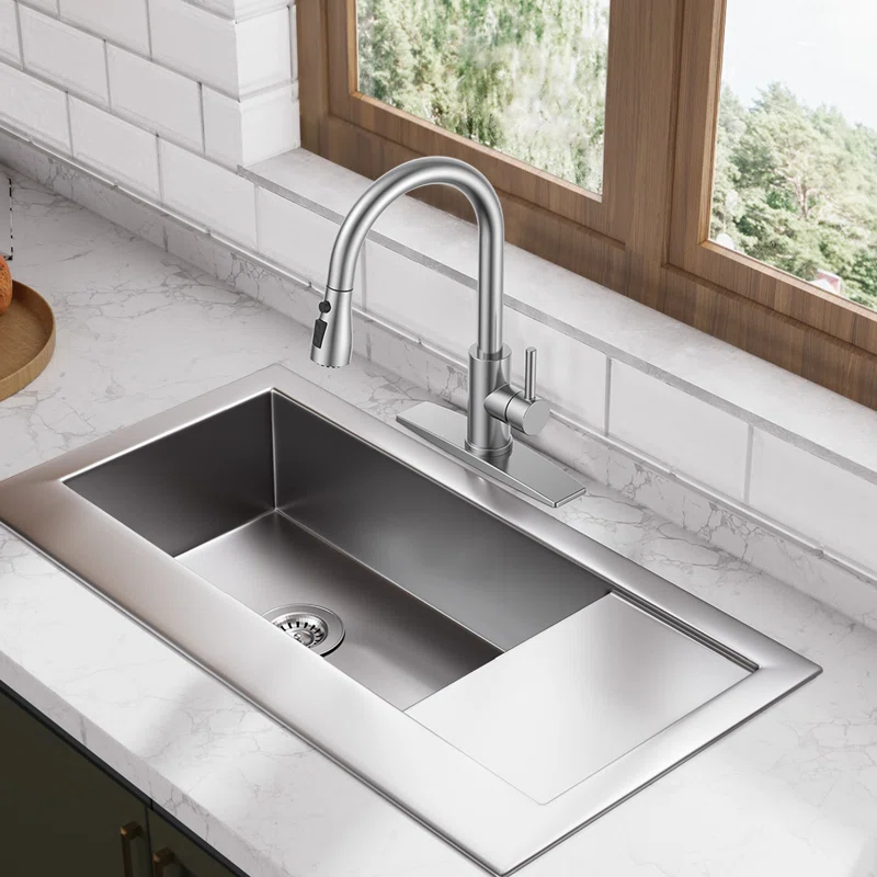 Pull Down Single Handle Kitchen Faucet - Image 3